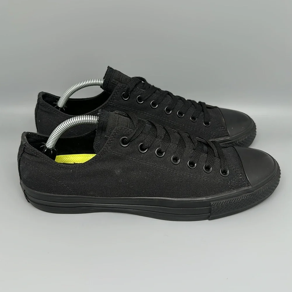 Converse CTAS PRO OX Black Unisex Shoes
Men’s Sz 10.5 / Women’s Sz 12.5